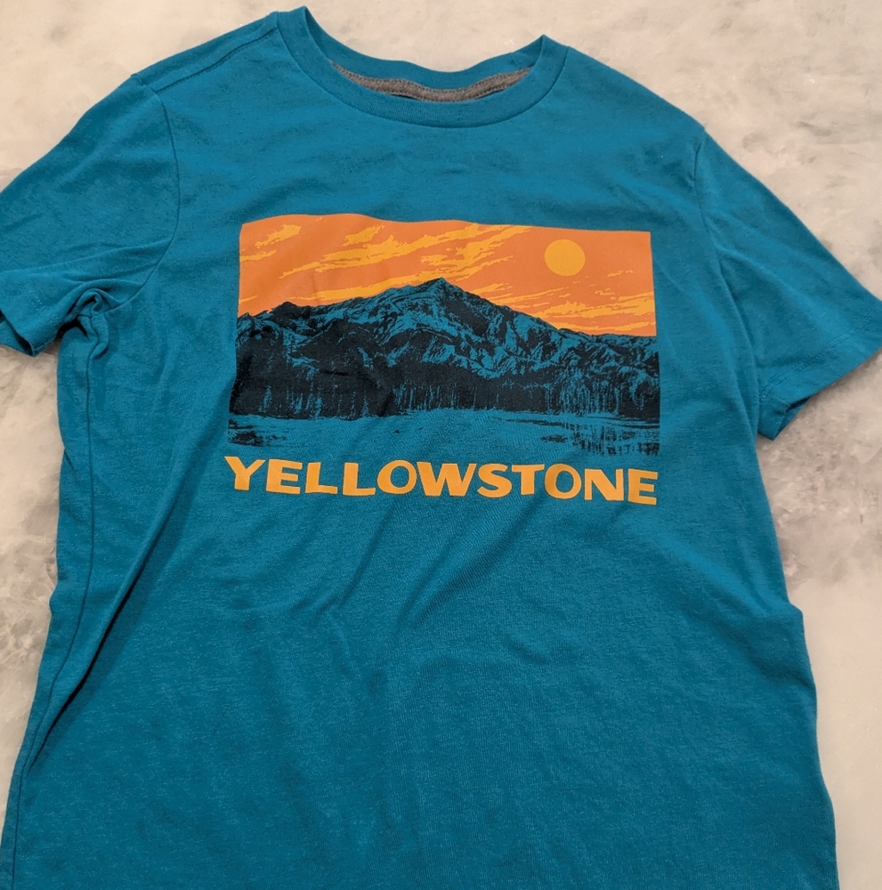 Old Navy Blue Yellowstone Graphic Tee